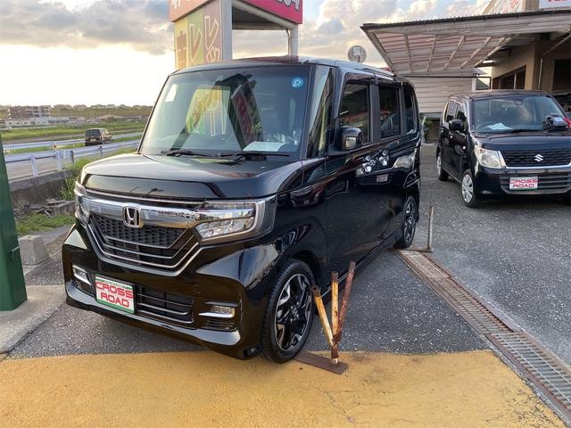 Honda N-BOX CUSTOM 2020 — фото автомобиля