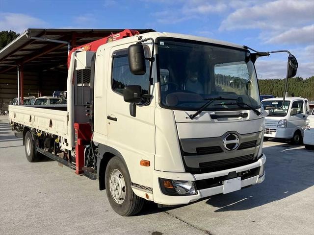 Hino RANGER 2017 — фото автомобиля