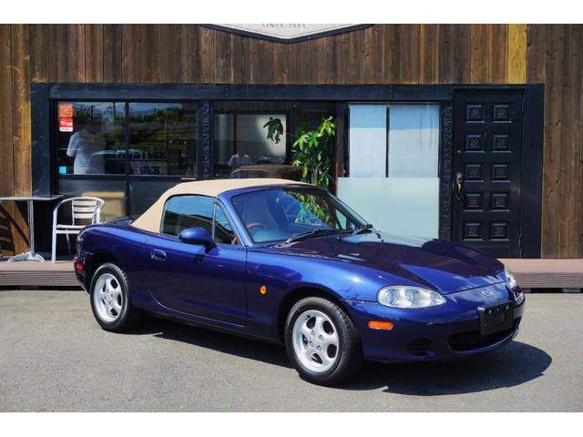Mazda ROADSTER 2002 — фото автомобиля 1