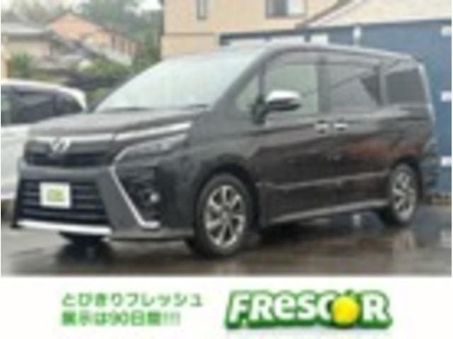 Toyota VOXY 2019 — фото автомобиля 1