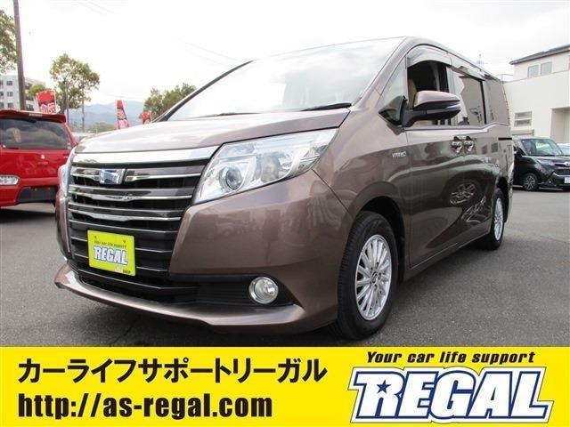 Toyota NOAH 2014 — фото автомобиля