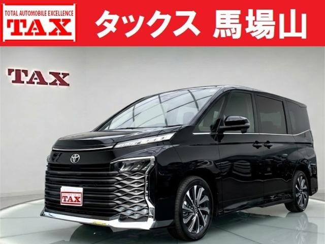 Toyota VOXY 2026 — фото автомобиля 1