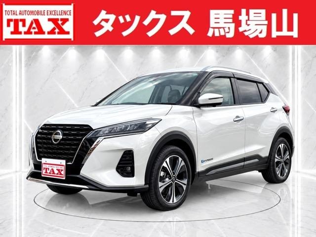 Nissan KICKS 2023 — фото автомобиля 1