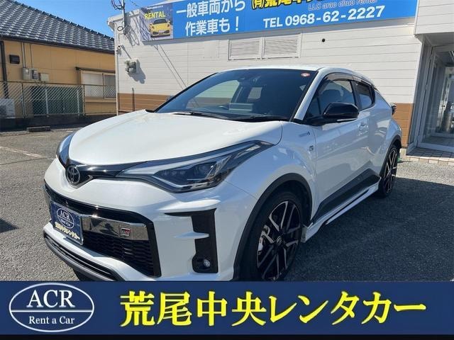 Toyota C-HR 2020 — фото автомобиля 1