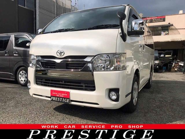 Toyota HIACE VAN 2021 — фото автомобиля 1