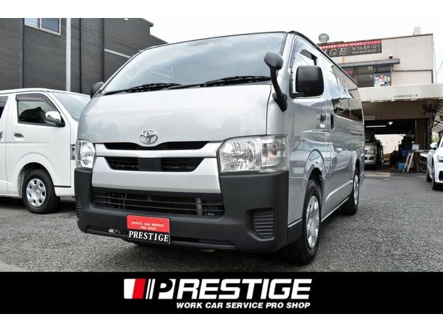 Toyota HIACE VAN 2020 — фото автомобиля 1