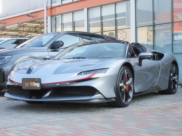 Ferrari SF90 SPIDER 2025 — фото автомобиля