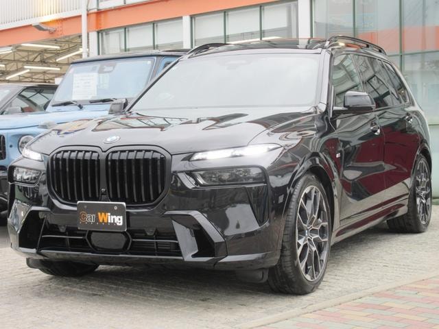 Bmw X7 2025 — фото автомобиля