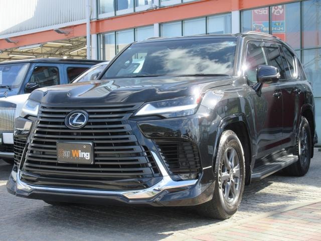 Lexus LX 2023 — фото автомобиля