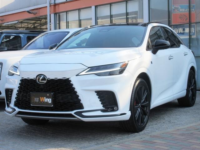 Lexus RX 2024 — фото автомобиля 1
