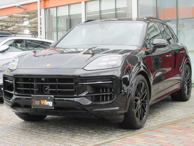 Porsche CAYENNE 2026 — фото автомобиля