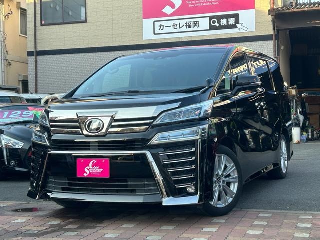 Toyota VELLFIRE 2018 — фото автомобиля 1