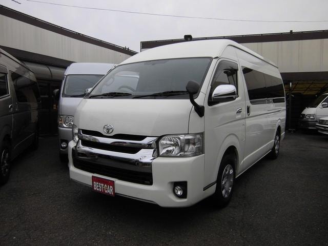 Toyota HIACE COMMUTER 2006 — фото автомобиля