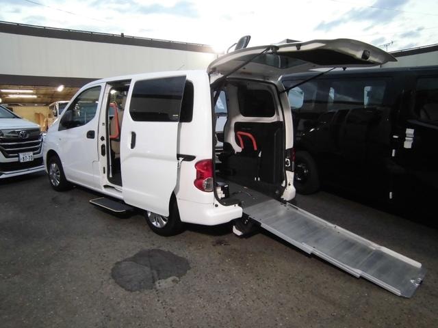 Nissan NV200 VANETTE VAN 2016 — фото автомобиля