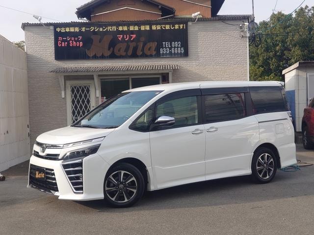 Toyota VOXY 2020 — фото автомобиля 1