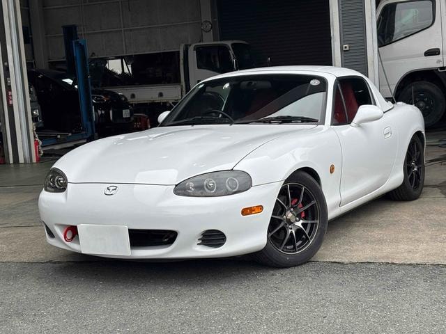 Mazda ROADSTER 2002 — фото автомобиля 1