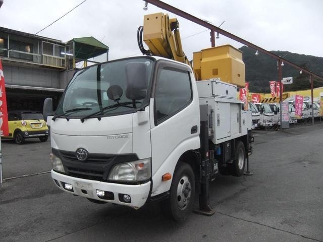 Toyota TOYOACE 2012 — фото автомобиля 1
