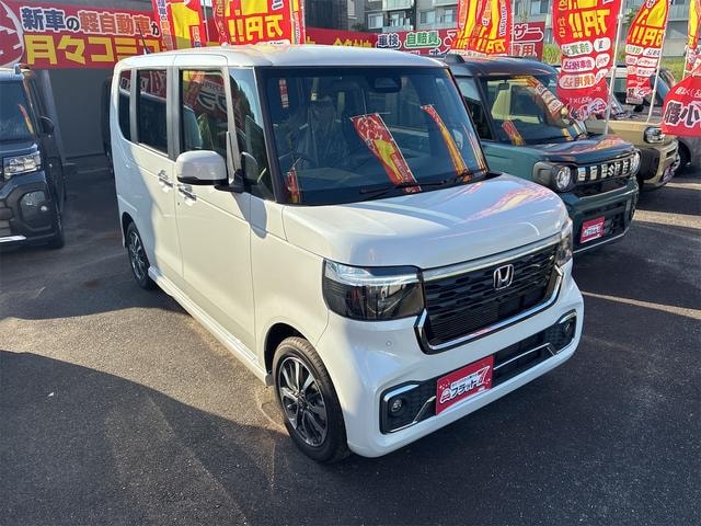 Honda N-BOX CUSTOM 2024 — фото автомобиля 1