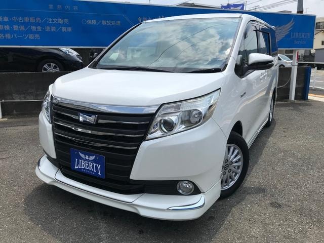 Toyota NOAH 2016 — фото автомобиля 1