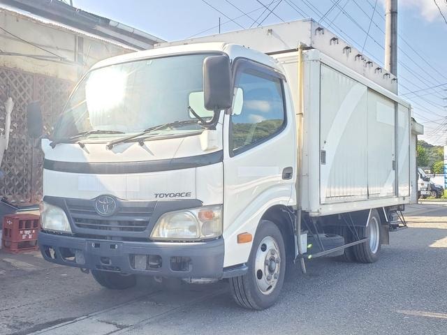 Toyota TOYOACE 2011 — фото автомобиля 1