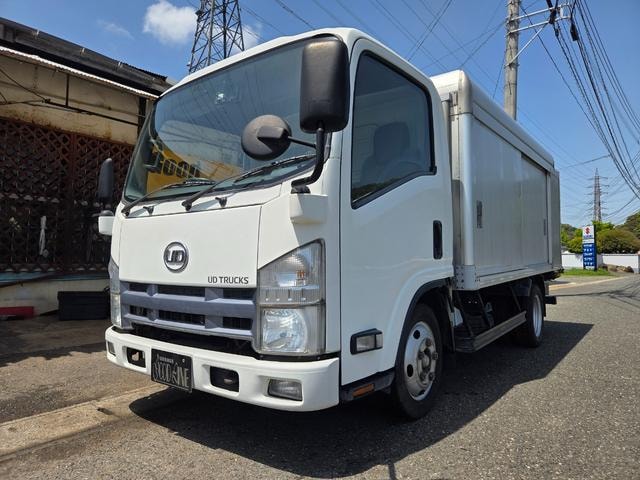 Ud Trucks CONDOR 2013 — фото автомобиля