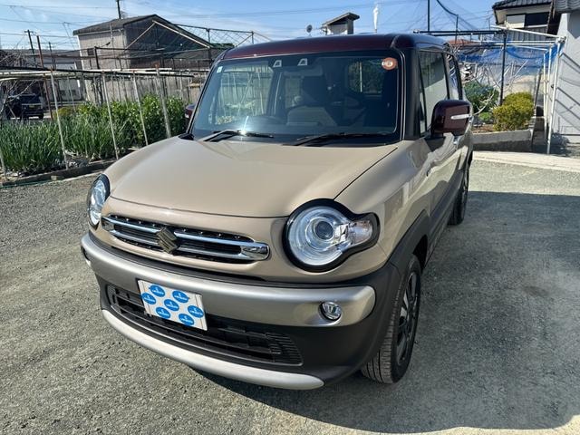Suzuki XBEE 2023 — фото автомобиля 1