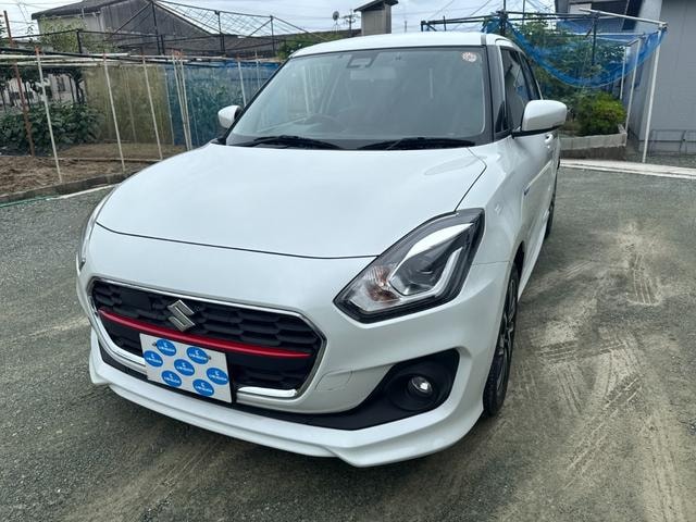 Suzuki SWIFT 2020 — фото автомобиля 1