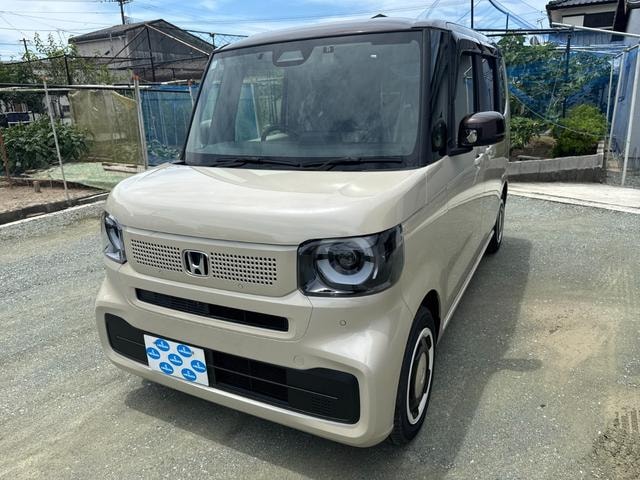 Honda N-BOX 2025 — фото автомобиля 1