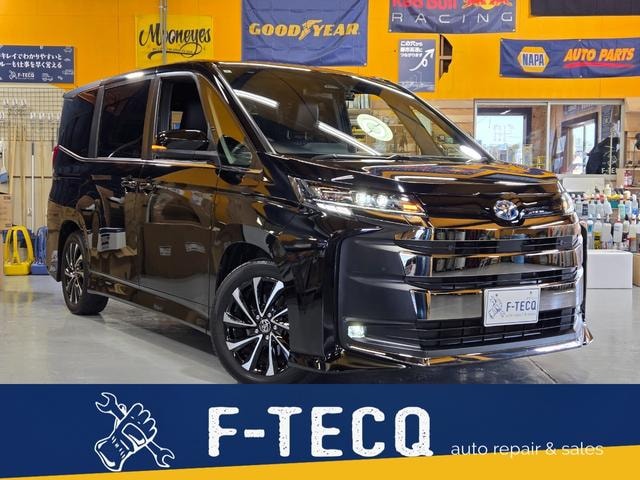 Toyota NOAH 2024 — фото автомобиля