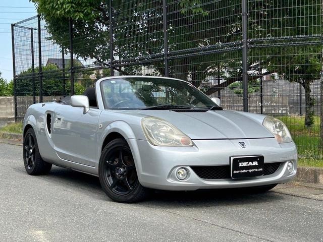 Toyota MR-S 2004 — фото автомобиля 1