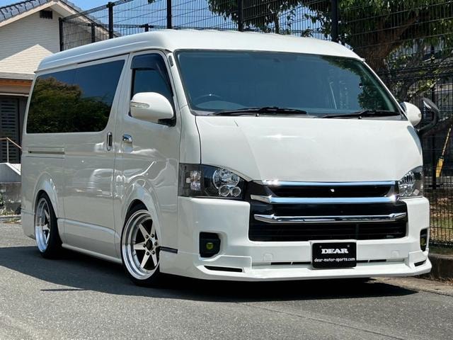 Toyota HIACE VAN 2009 — фото автомобиля 1