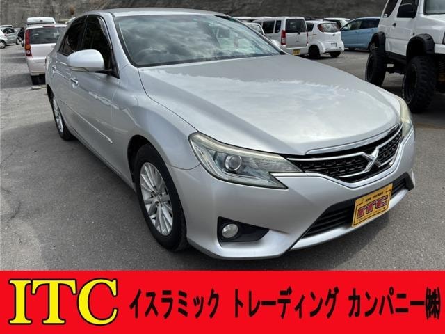 Toyota MARK X 2013 — фото автомобиля