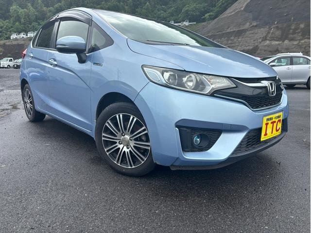 Honda FIT HYBRID 2016 — фото автомобиля 1