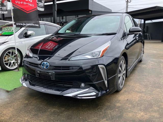 Toyota PRIUS 2021 — фото автомобиля 1