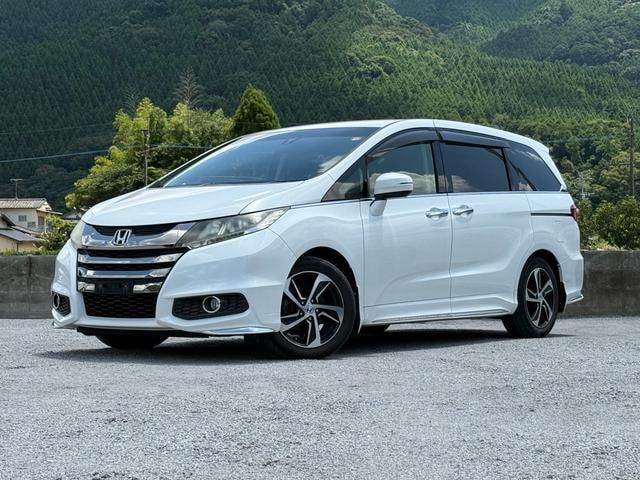 Honda ODYSSEY 2014 — фото автомобиля 1