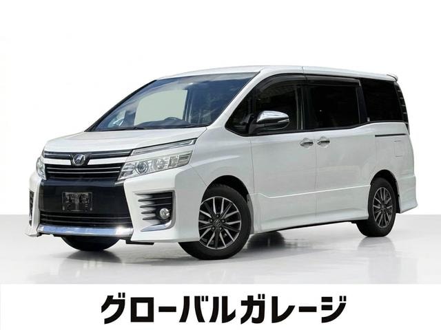 Toyota VOXY 2015 — фото автомобиля 1
