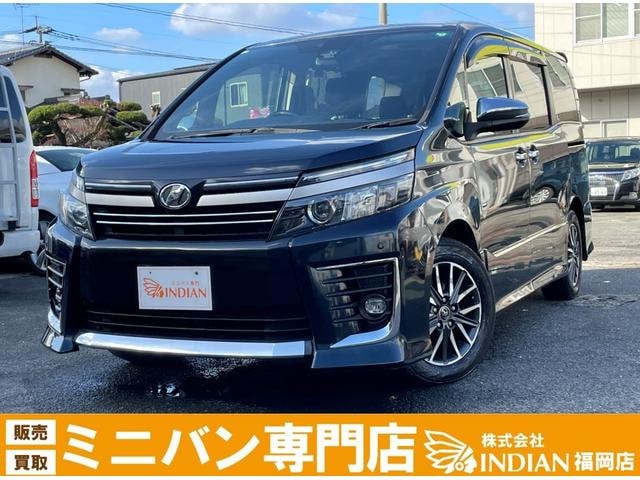 Toyota VOXY 2016 — фото автомобиля 1