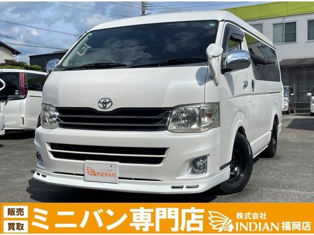 Toyota HIACE WAGON 2011 — фото автомобиля