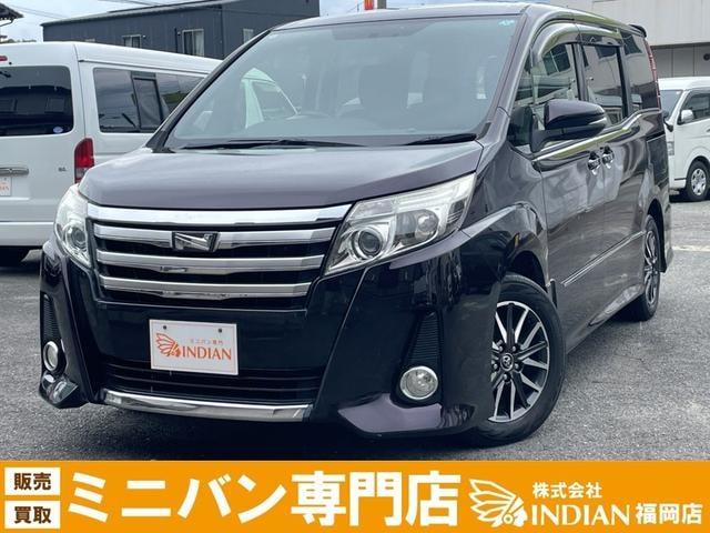 Toyota NOAH 2014 — фото автомобиля 1