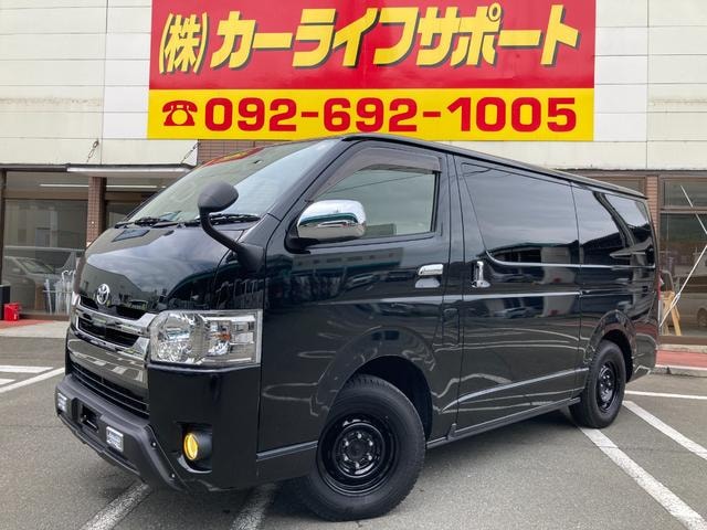 Toyota HIACE VAN 2018 — фото автомобиля 1