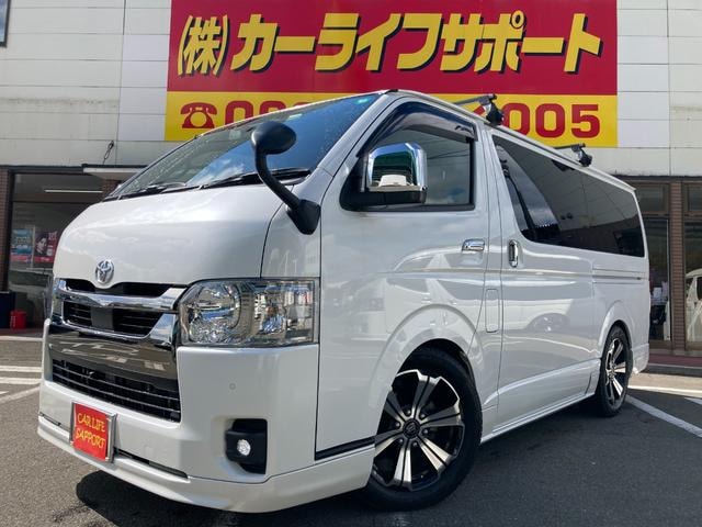 Toyota HIACE VAN 2023 — фото автомобиля 1