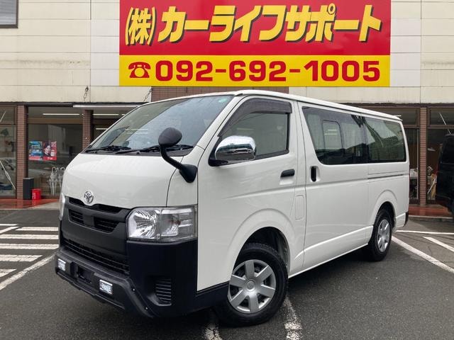 Toyota HIACE VAN 2020 — фото автомобиля 1