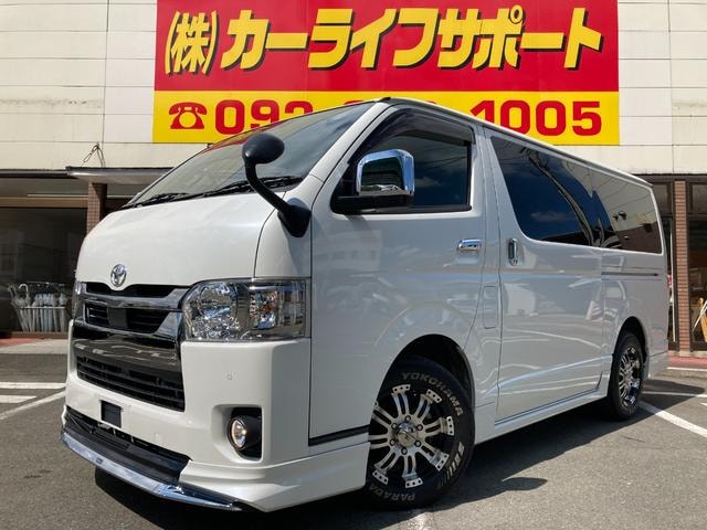 Toyota HIACE VAN 2021 — фото автомобиля 1