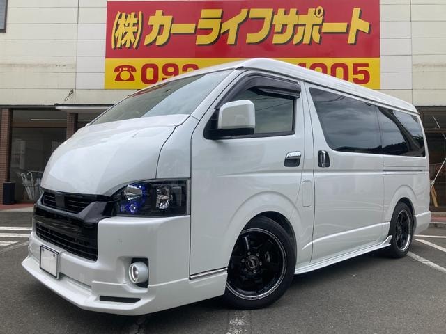 Toyota HIACE WAGON 2020 — фото автомобиля 1