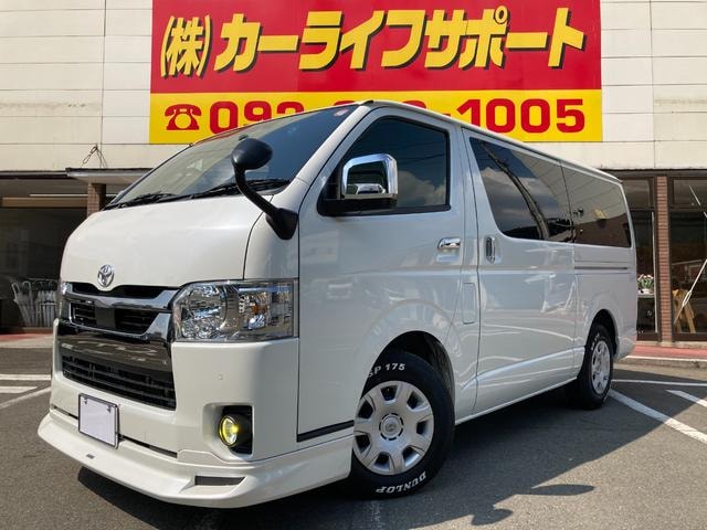 Toyota HIACE VAN 2021 — фото автомобиля 1