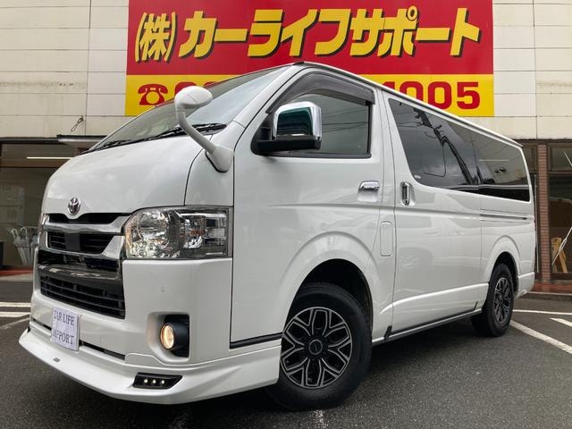Toyota HIACE VAN 2021 — фото автомобиля 1