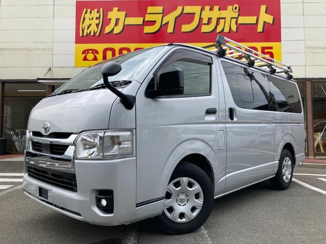 Toyota HIACE VAN 2023 — фото автомобиля 1