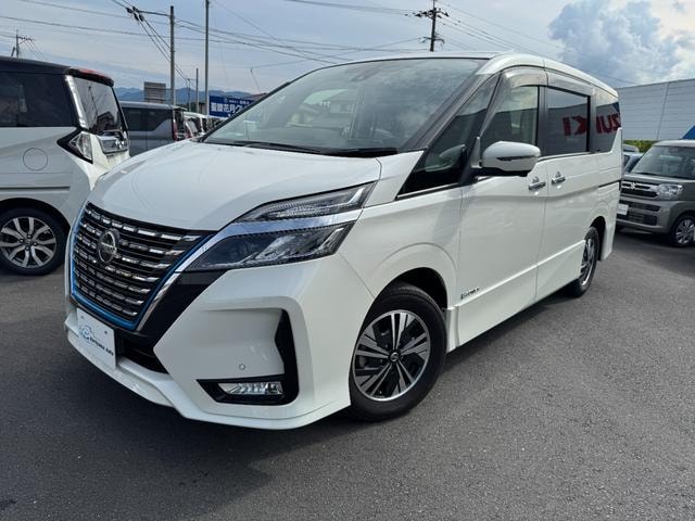 Nissan SERENA 2019 — фото автомобиля 1