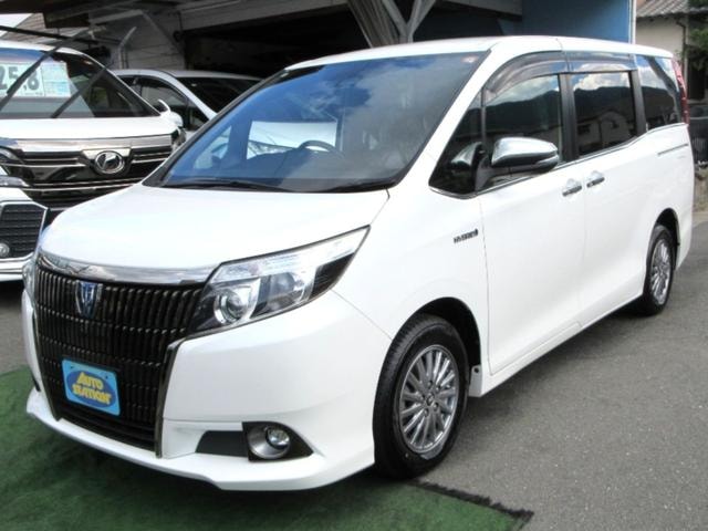 Toyota ESQUIRE 2016 — фото автомобиля 1