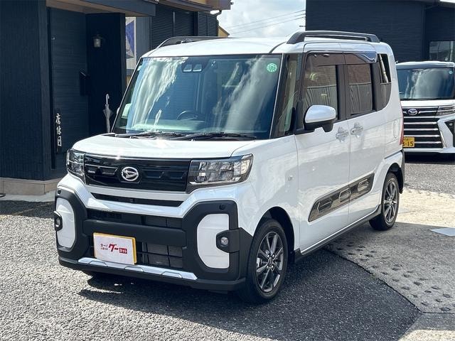 Daihatsu TANTO 2024 — фото автомобиля 1